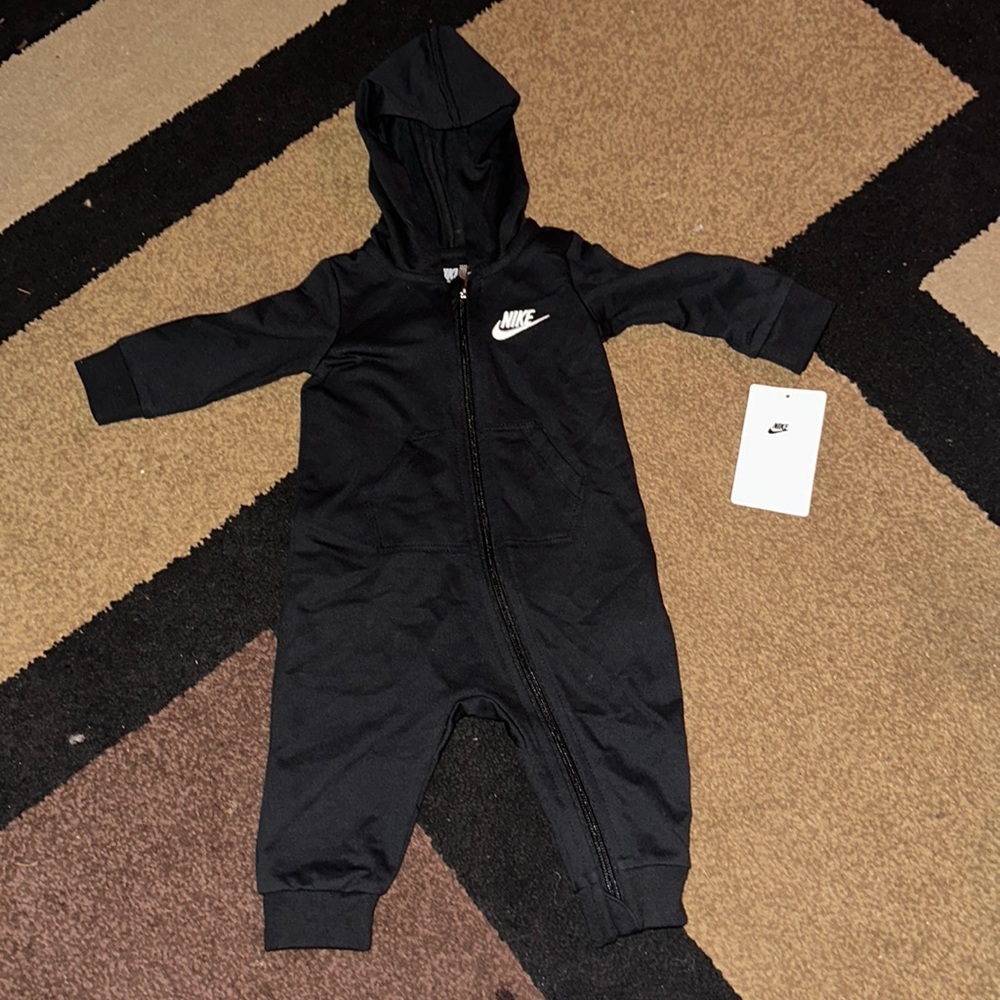 Nike 6m infant